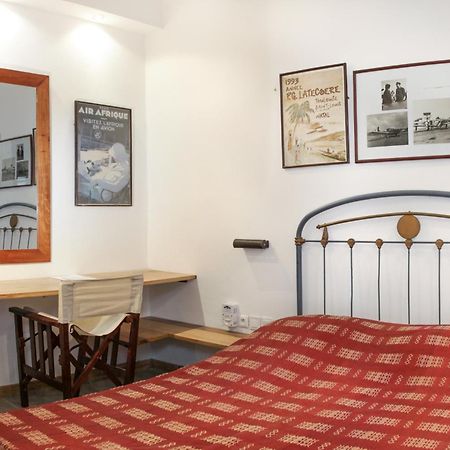 Hotel La Residence Сент Луис Стая снимка