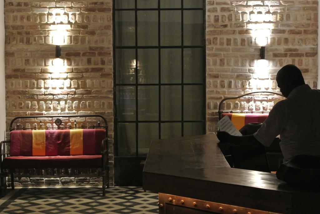 Hotel La Residence Сент Луис Екстериор снимка